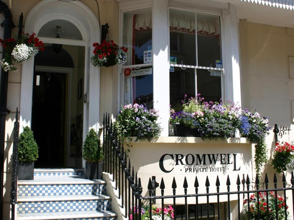 Cromwell House Hotel Eastbourne Exterior photo