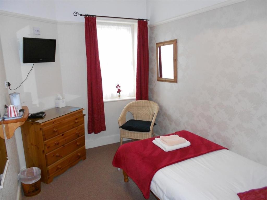 Cromwell House Hotel Eastbourne Room photo