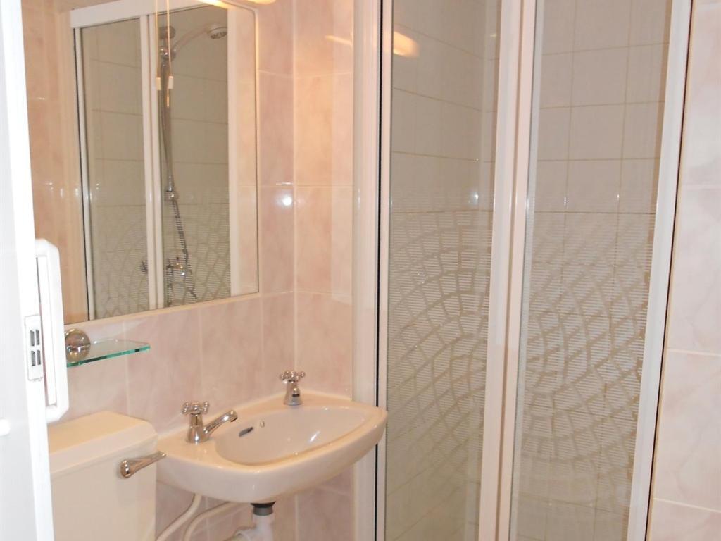 Cromwell House Hotel Eastbourne Room photo